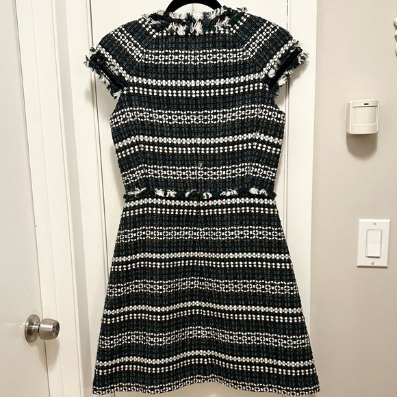 Tory Burch Norfolk Striped Tweed Dress 2 Cap Sleeve Fit & Flare Green Blk Wht - Picture 5 of 12